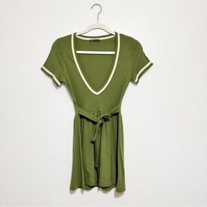 525 America Army Green V-Neck Tunic Top M
